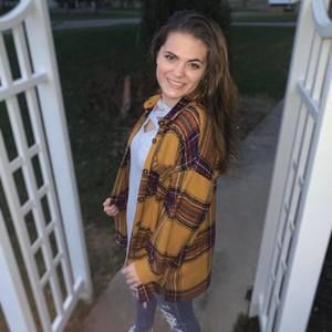 Meet your Posher, Isabelle